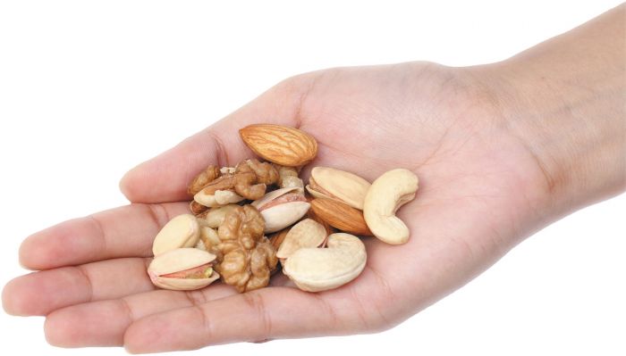 ⁣Diabetes? Go nuts to lower your heart risk