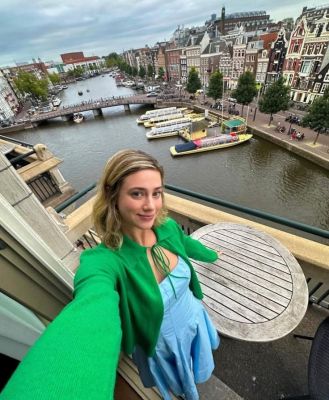 Having some fun here😳😳🫣