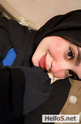 Selam.  Ben Elif Antalya da yaşıyorum 🙂