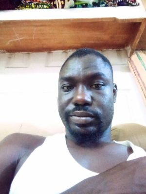 I'm just a Ghana guy who is looking for a girlfriend some one who is real and  serious. someone i can build life with 😘😍💯💯💯❤️